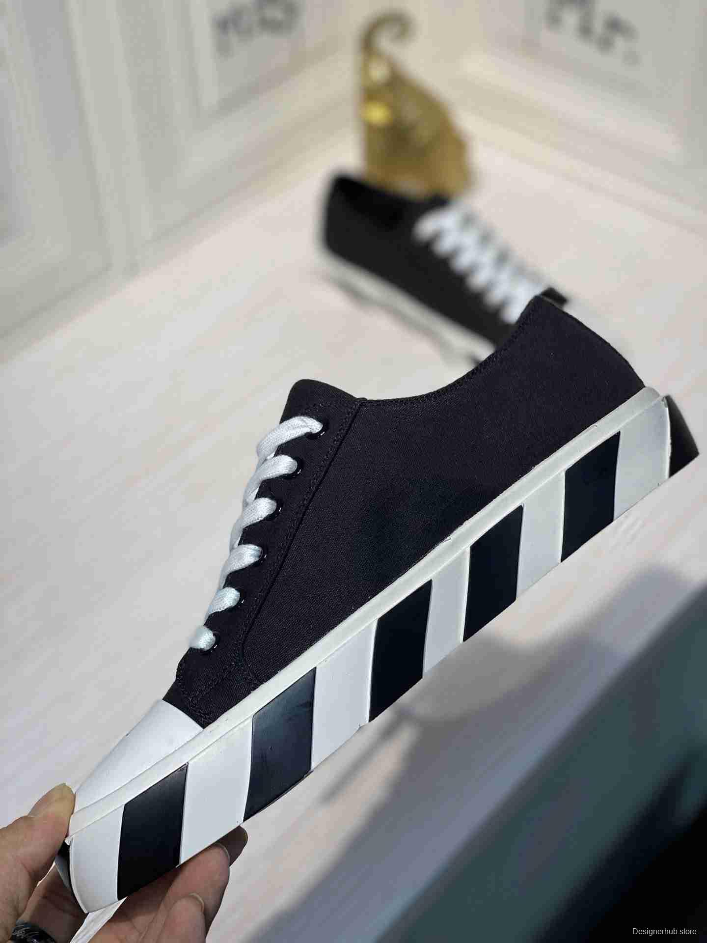 Off White Trainers